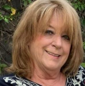 Meet your Posher, Brenda